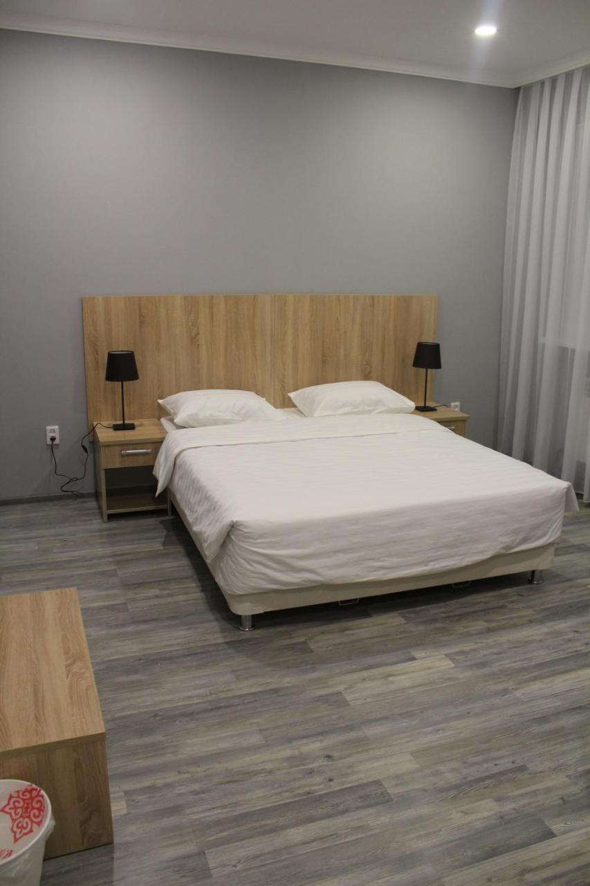 Hotel Inju Hills Astana Extérieur photo